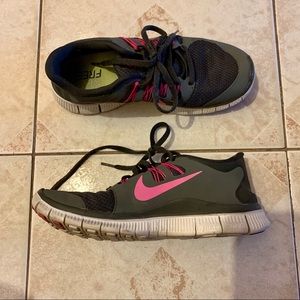 Nike free 5.0 sneakers
